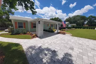 2136 Sylvan Point Dr, Mount Dora, FL 32757 - Photo 4