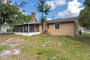 803 Carol Ct, Tavares, FL 32778 - Photo 32