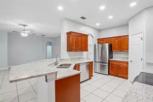 915 Moonluster Dr, Casselberry, FL 32707 - Photo 14