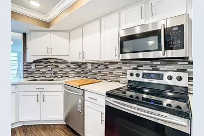 7400 Sun Island Drive #503, South Pasadena, FL 33707 - Photo 12