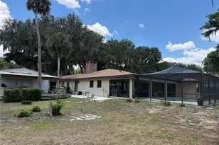 4232 Cr 400, Lake Panasoffkee, FL 33538 - Photo 14