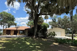 4232 Cr 400, Lake Panasoffkee, FL 33538 - Photo 4