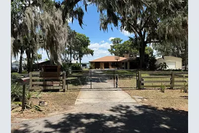 4232 County Road 400, Lake Panasoffkee, FL 33538 - Photo 8