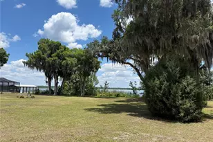 4232 Cr 400, Lake Panasoffkee, FL 33538 - Photo 22
