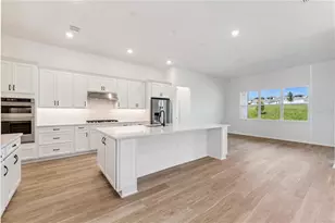 1552 Skyline Hts Cir, Minneola, FL 34715 - Photo 4