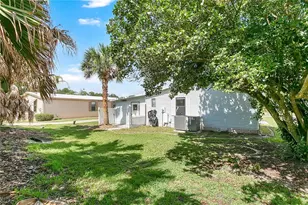32520 W Golf Ct, Leesburg, FL 34748 - Photo 30
