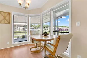32520 W Golf Ct, Leesburg, FL 34748 - Photo 12