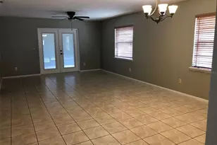 625 E 8th Ave, Mount Dora, FL 32757 - Photo 2