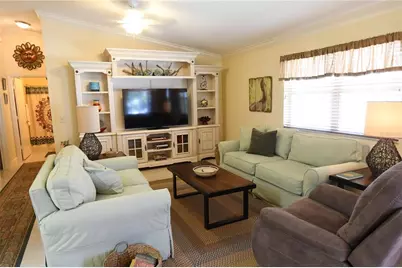 2372 Travis Place, The Villages, FL 32162 - Photo 2