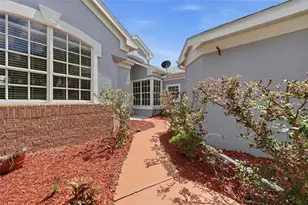 6144 Topsail Rd, Lady Lake, FL 32159 - Photo 2