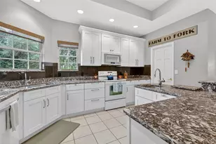20514 Bill Collins Rd, Eustis, FL 32736 - Photo 16