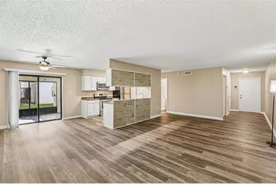 100 E Oak Terrace Drive #D2, Leesburg, FL 34748 - Photo 6