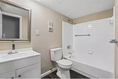 100 E Oak Terrace Drive #D2, Leesburg, FL 34748 - Photo 20