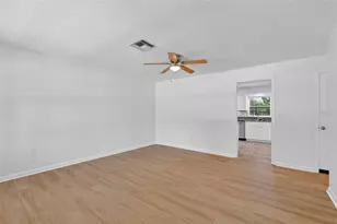 60 Outlook St, Umatilla, FL 32784 - Photo 8