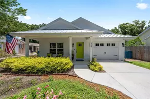 964 N Grandview St, Mount Dora, FL 32757 - Photo 4