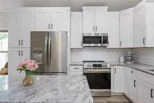 964 N Grandview St, Mount Dora, FL 32757 - Photo 20