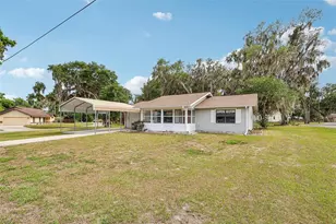931 Cr 457A, Lake Panasoffkee, FL 33538 - Photo 4