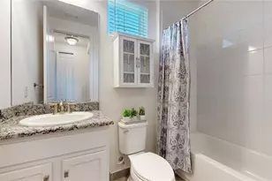30843 Lindentree Dr, Wesley Chapel, FL 33543 - Photo 18