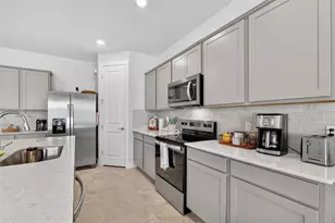 6036 Forest Perch Dr, Saint Cloud, FL 34771 - Photo 6