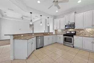 8237 Bridgeport Bay Cir, Mount Dora, FL 32757 - Photo 12