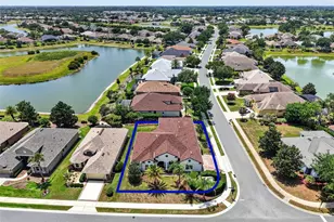 8237 Bridgeport Bay Cir, Mount Dora, FL 32757 - Photo 4