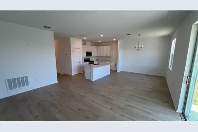 6205 Sanders Grove Circle, Okahumpka, FL 34762 - Photo 8
