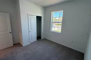 6205 Sanders Grove Cir, Okahumpka, FL 34762 - Photo 4