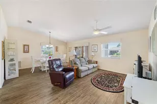 17300 SE 93rd Heyward Ave, The Villages, FL 32162 - Photo 10