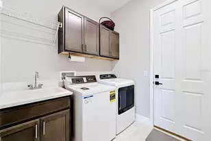 8598 Bridgeport Bay Cir, Mount Dora, FL 32757 - Photo 50