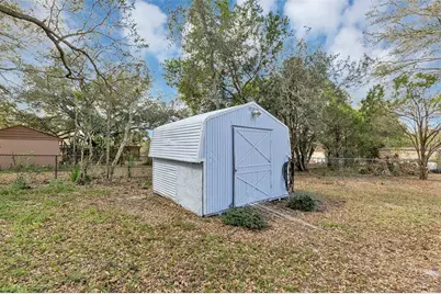 606 Third Avenue, Lady Lake, FL 32159 - Photo 8