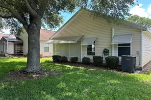 25335 Cranes Roost Cir, Leesburg, FL 34748 - Photo 4