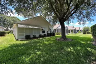 25335 Cranes Roost Cir, Leesburg, FL 34748 - Photo 20