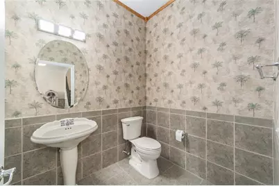 1074 Avenida Sonoma, Lady Lake, FL 32159 - Photo 30