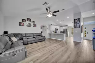 40610 E 4th Ave, Umatilla, FL 32784 - Photo 10