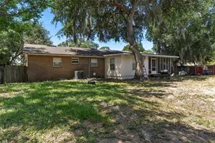 14407 Lake Junietta Dr, Tavares, FL 32778 - Photo 36