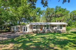 2820 Magnolia Ave, Sanford, FL 32773 - Photo 1