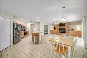 317 Woodland Trl, Lady Lake, FL 32159 - Photo 30