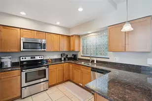 7522 Lovely Ln, Orlando, FL 32810 - Photo 8