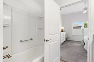 5597 Gracie Ln, The Villages, FL 32163 - Photo 18