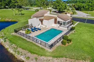 23202 Sandalwood Dr, Wildwood, FL 34785 - Photo 42