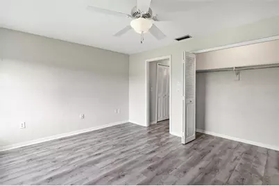 23202 Sandalwood Drive #202, Wildwood, FL 34785 - Photo 24