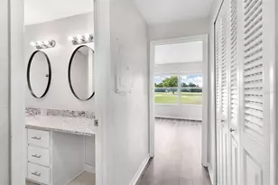 23202 Sandalwood Dr, Wildwood, FL 34785 - Photo 22