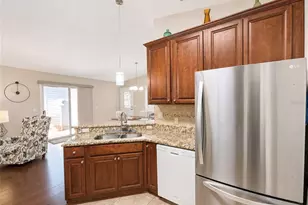 16848 SE 94th Sunnybrook Cir, The Villages, FL 32162 - Photo 8