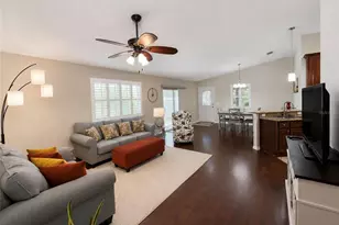 16848 SE 94th Sunnybrook Cir, The Villages, FL 32162 - Photo 6