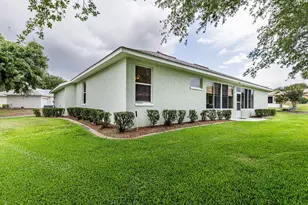 3370 St Lucia Ct, Tavares, FL 32778 - Photo 38