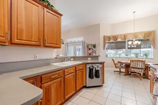 3370 St Lucia Ct, Tavares, FL 32778 - Photo 12