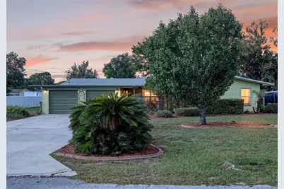 5216 Sydney Road, Fruitland Park, FL 34731 - Photo 1