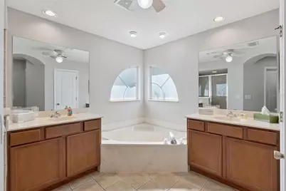 33804 Terragona Drive, Sorrento, FL 32776 - Photo 20