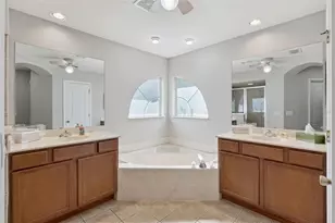 33804 Terragona Dr, Sorrento, FL 32776 - Photo 20