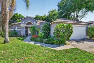 131 Madrona Dr, Eustis, FL 32726 - Photo 6